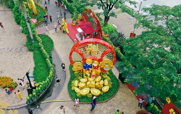 Phu My Hung organizes a spring flower festival to create a highlight in the central area